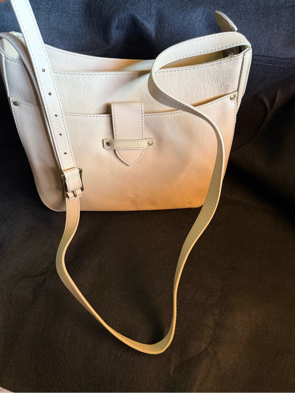 Frye Cream Leather Crossbody Bag - Excellent Condition!